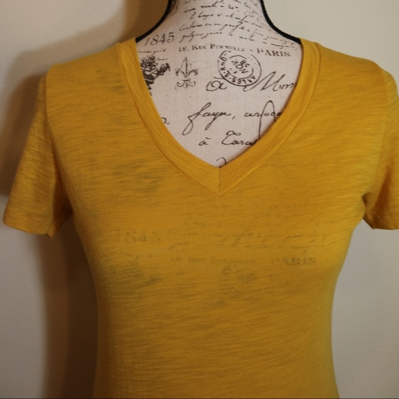 New Arizona yellow v neck t shirt fitted small - Picture 5 of 6